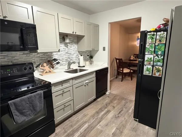 $209,900 | 8269 Honeysuckle Drive, Clay, NY 13090