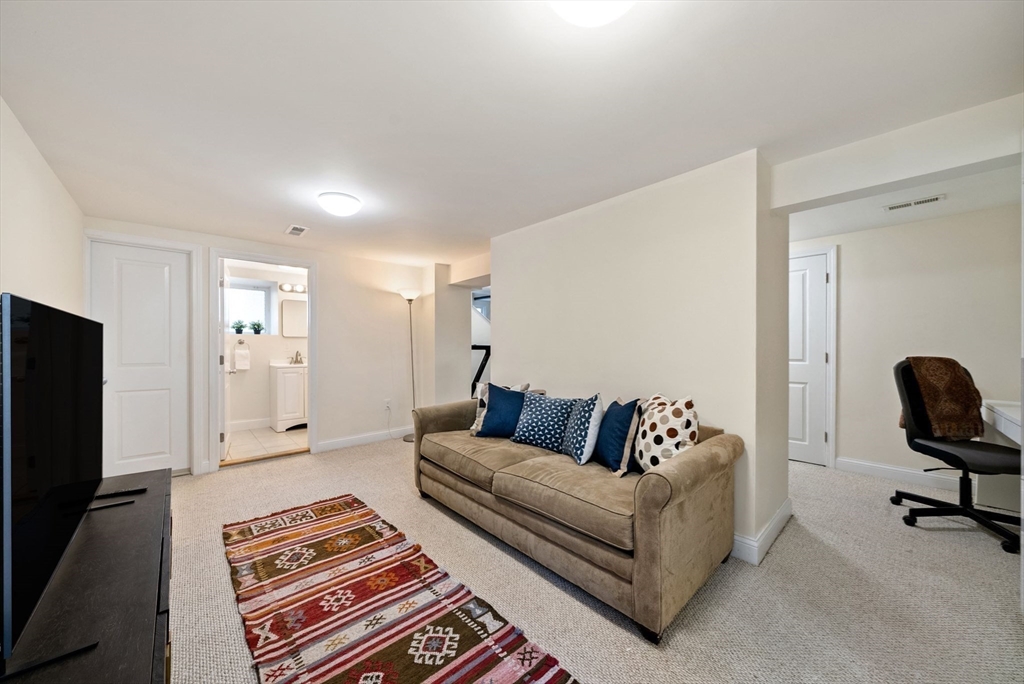 40 Ansonia Road Boston, MA 02132 - Photo 31 of 42 Gallery Image 31