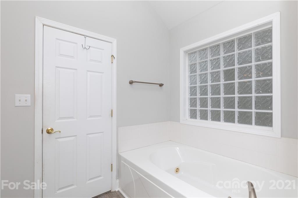 2411 Sandy Ridge Run Rock Hill, SC 29732 - Photo 15 of 29 Gallery Image 15