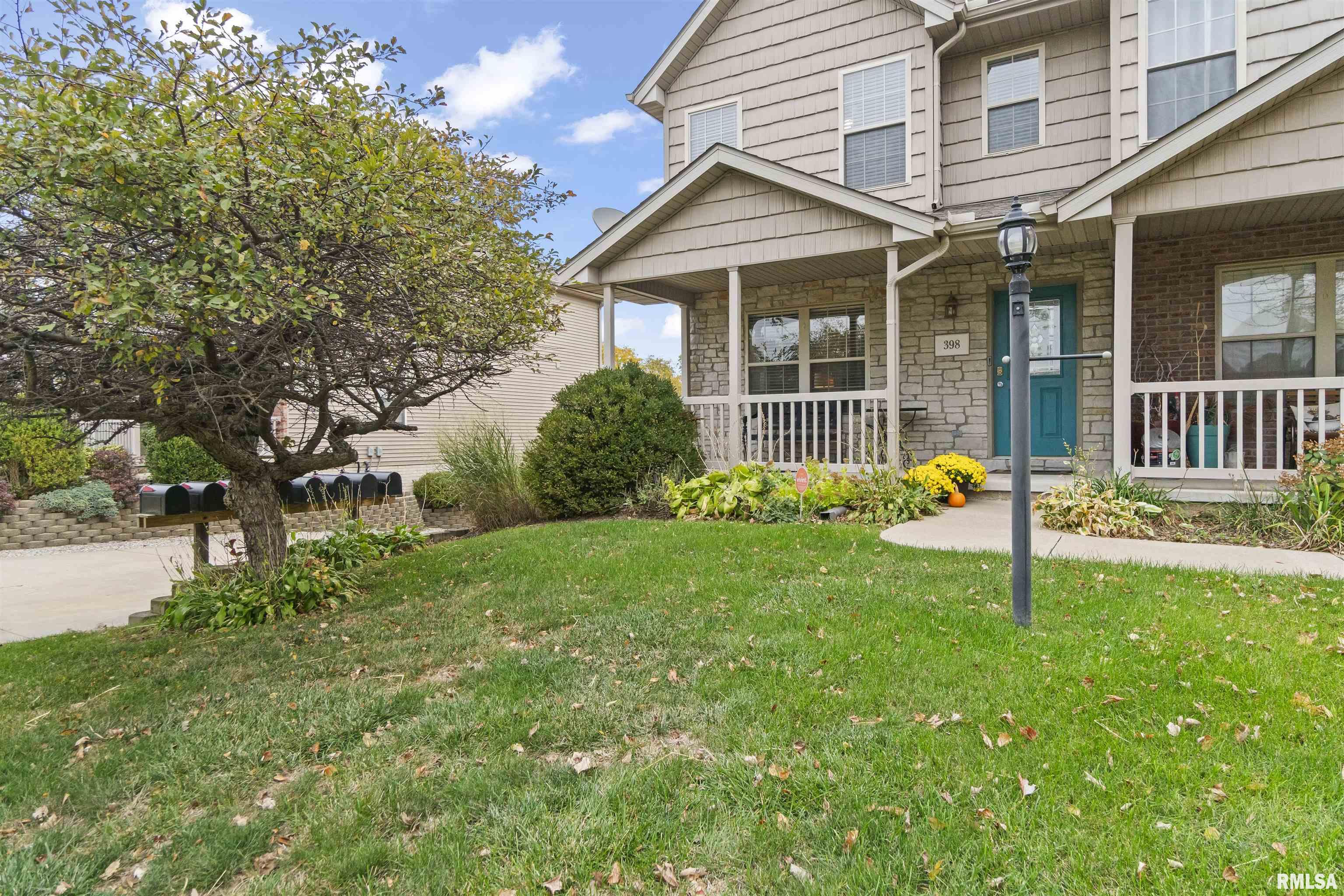 398 Holland Road Germantown Hills, IL 61548 - Photo 3 of 28 Gallery Image 3