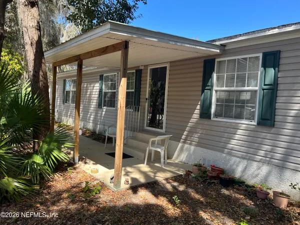 $149,900 | 223 Oak Ridge Drive, Welaka, FL 32193