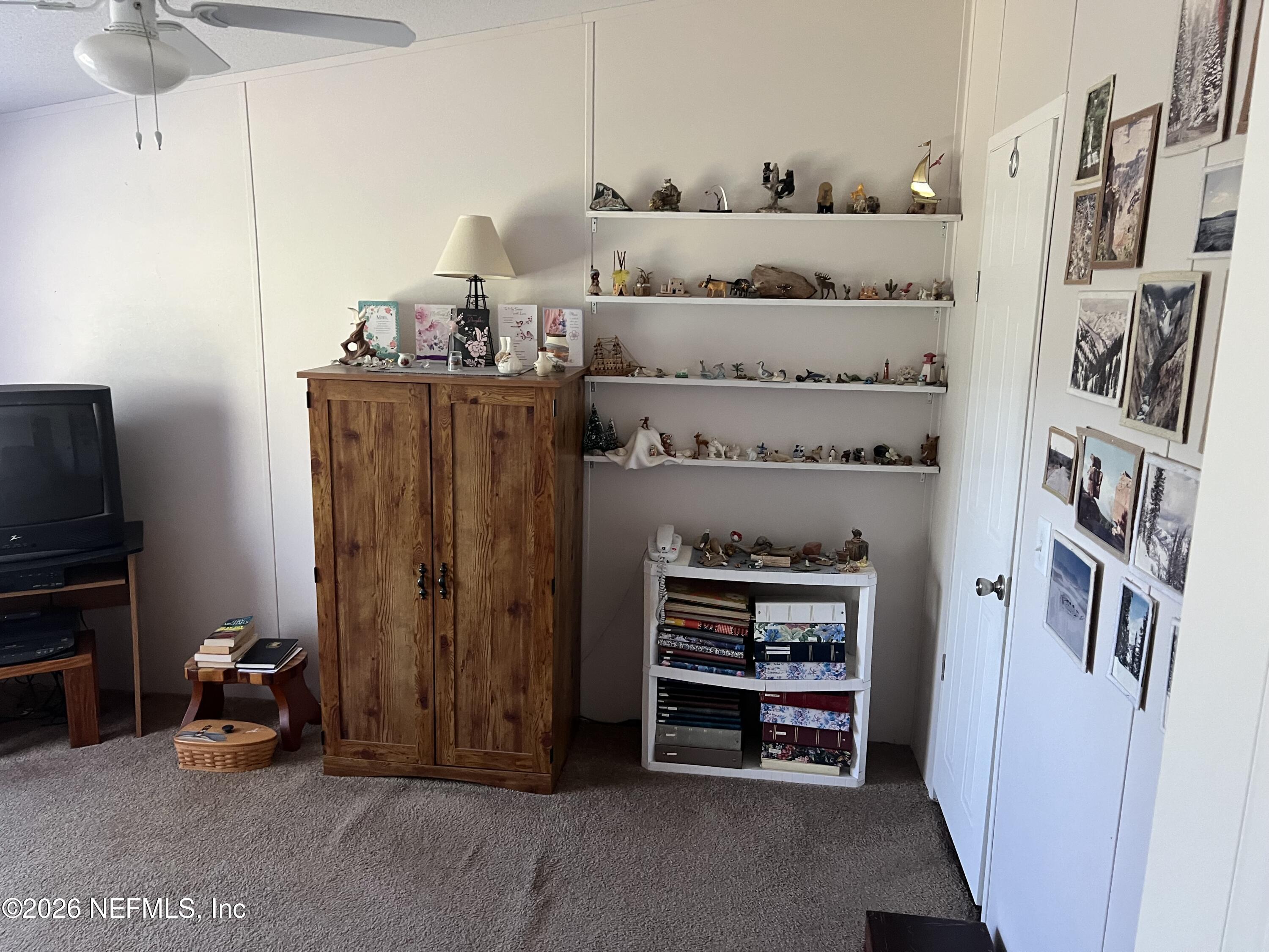 223 Oak Ridge Drive Welaka, FL 32193 - Photo 17 of 38 IMG_6077