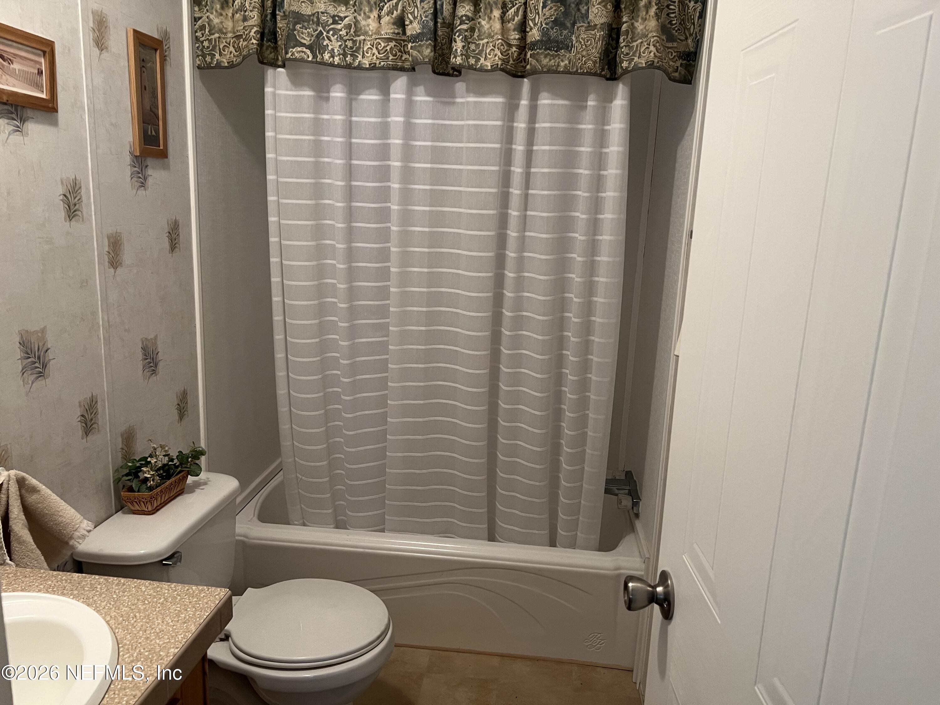 223 Oak Ridge Drive Welaka, FL 32193 - Photo 20 of 38 IMG_6079