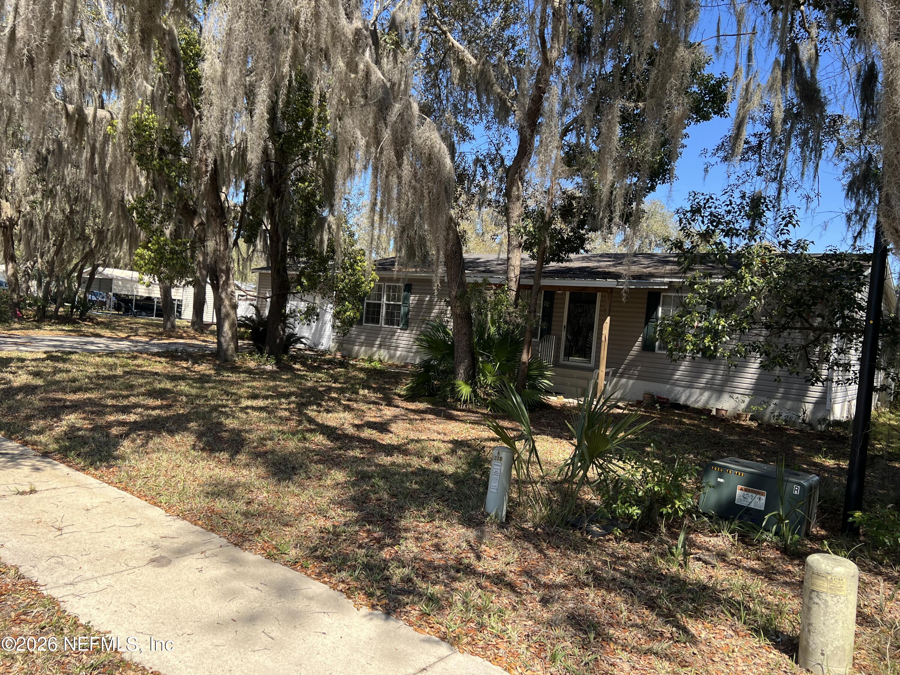 223 Oak Ridge Drive Welaka, FL 32193 - Photo 24 of 38 IMG_6084 (1)