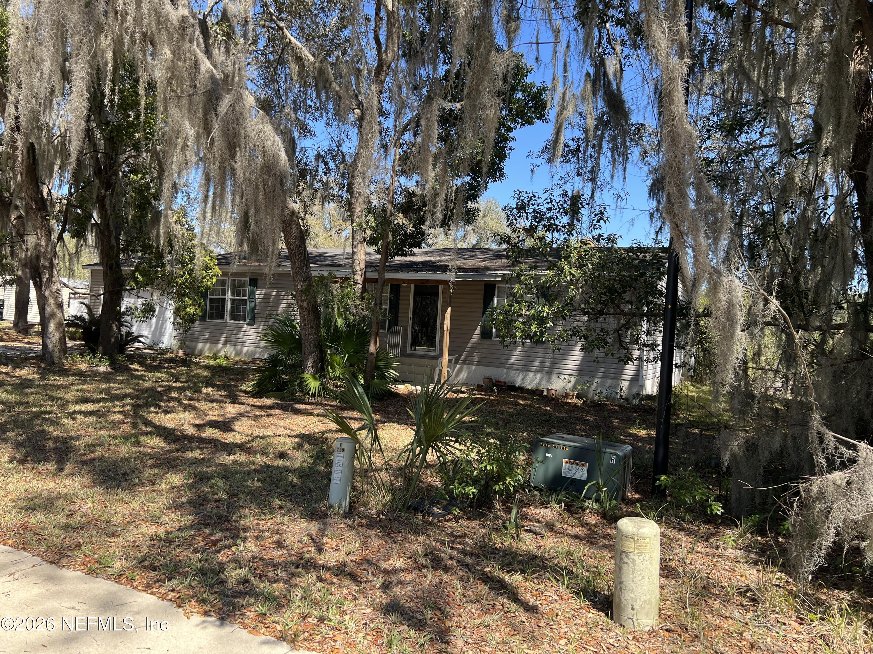 223 Oak Ridge Drive Welaka, FL 32193 - Photo 25 of 38 IMG_6083 (1)