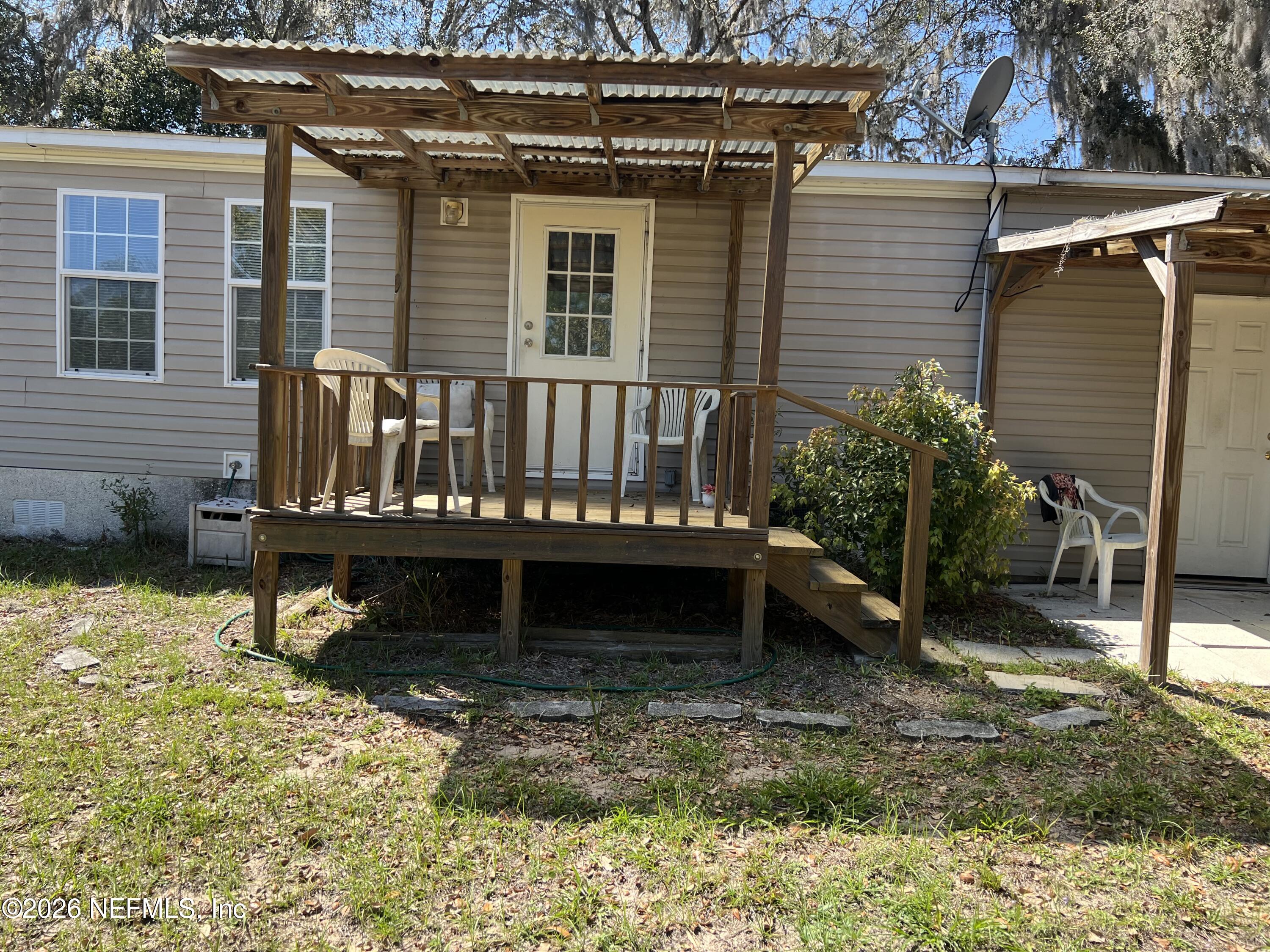 223 Oak Ridge Drive Welaka, FL 32193 - Photo 33 of 38 IMG_6094