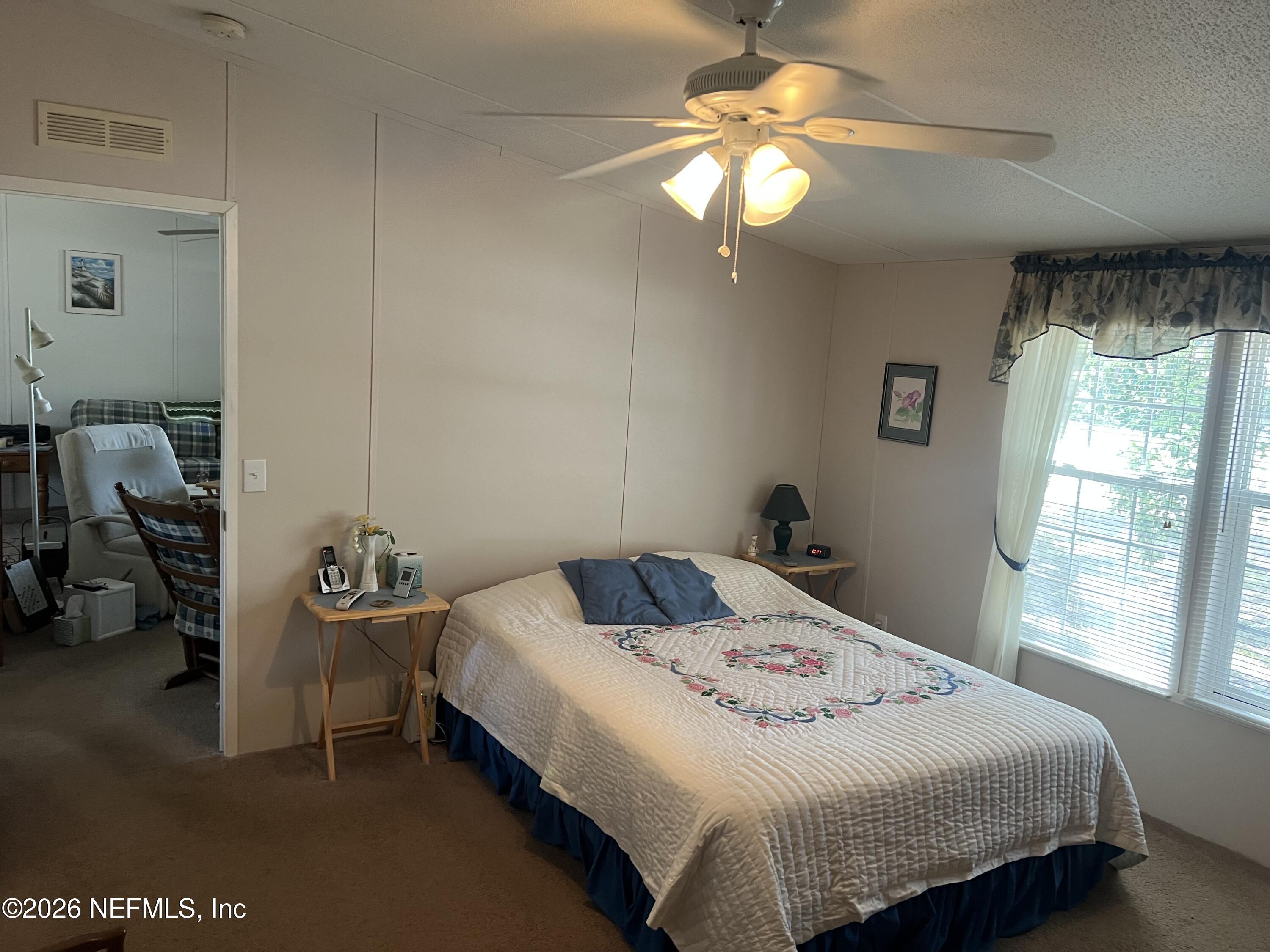 223 Oak Ridge Drive Welaka, FL 32193 - Photo 8 of 38 IMG_6064