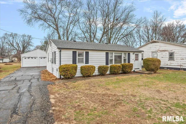 $84,900 | 413 East Washington Street, Ashland, IL 62612