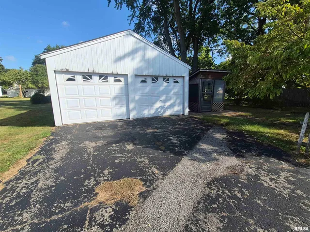 $84,900 | 413 East Washington Street, Ashland, IL 62612