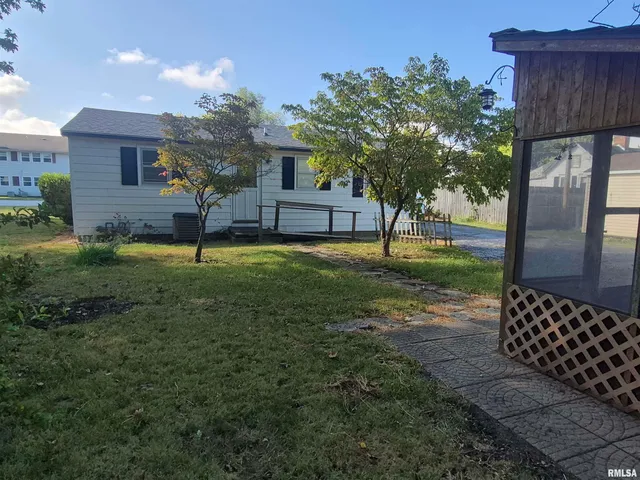 $84,900 | 413 East Washington Street, Ashland, IL 62612