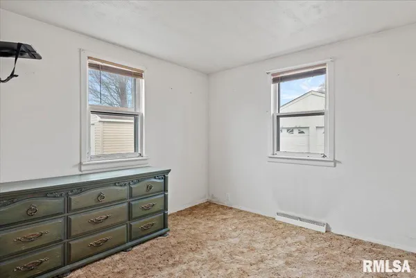 $84,900 | 413 East Washington Street, Ashland, IL 62612