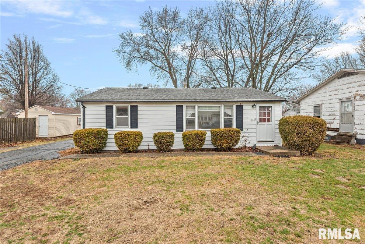413 East Washington Street Ashland, IL 62612 - Photo 2 of 23