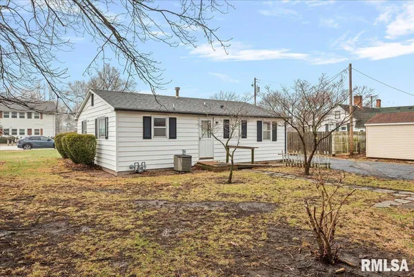 $84,900 | 413 East Washington Street, Ashland, IL 62612