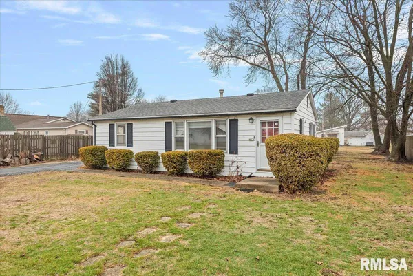 $84,900 | 413 East Washington Street, Ashland, IL 62612