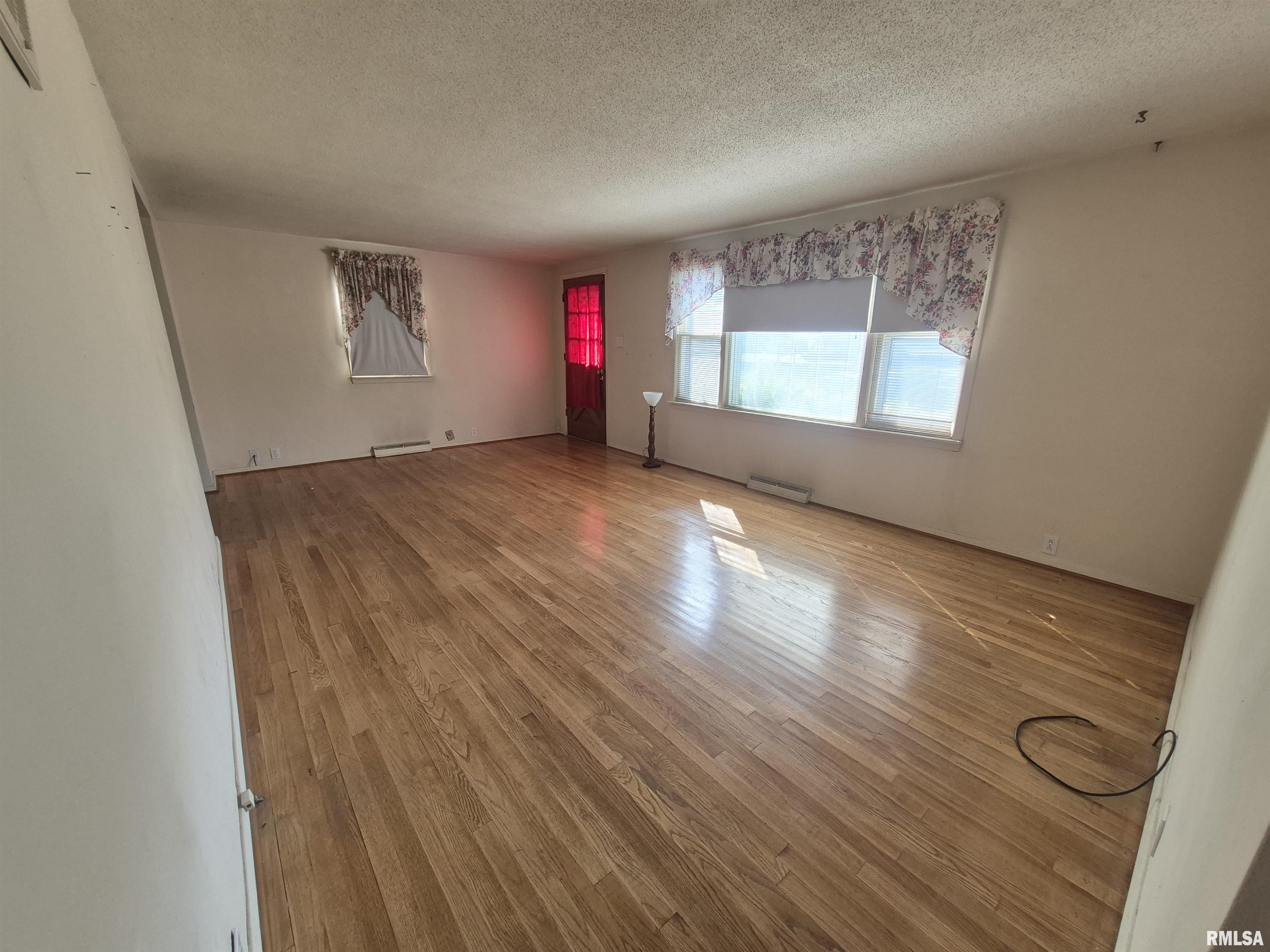 413 East Washington Street Ashland, IL 62612 - Photo 6 of 15