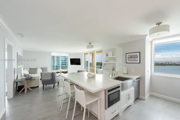 $7,500 | 90 Alton Road, Unit 1102, Miami Beach, FL 33139