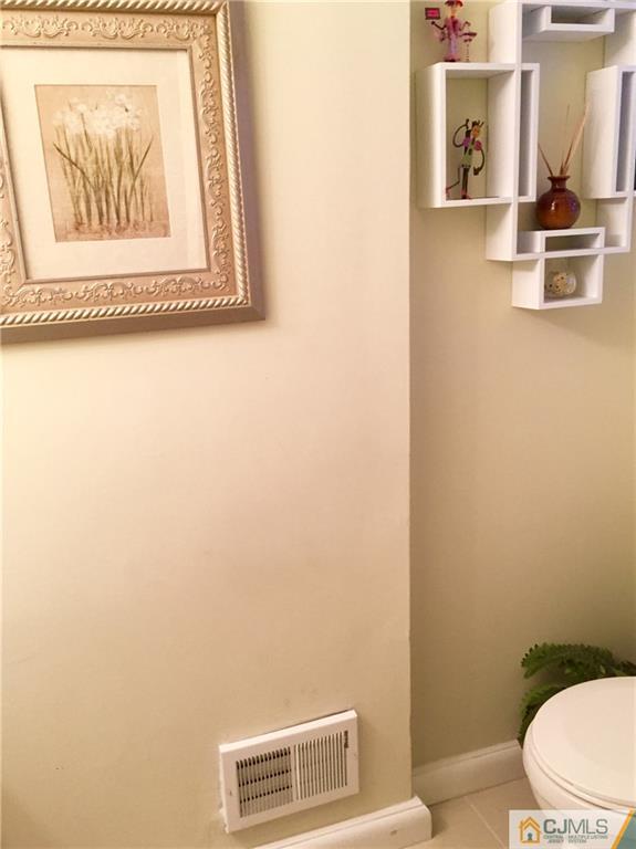 1297 Williamson Road North Brunswick, NJ 08902 - Photo 22 of 25 Gallery Image 22