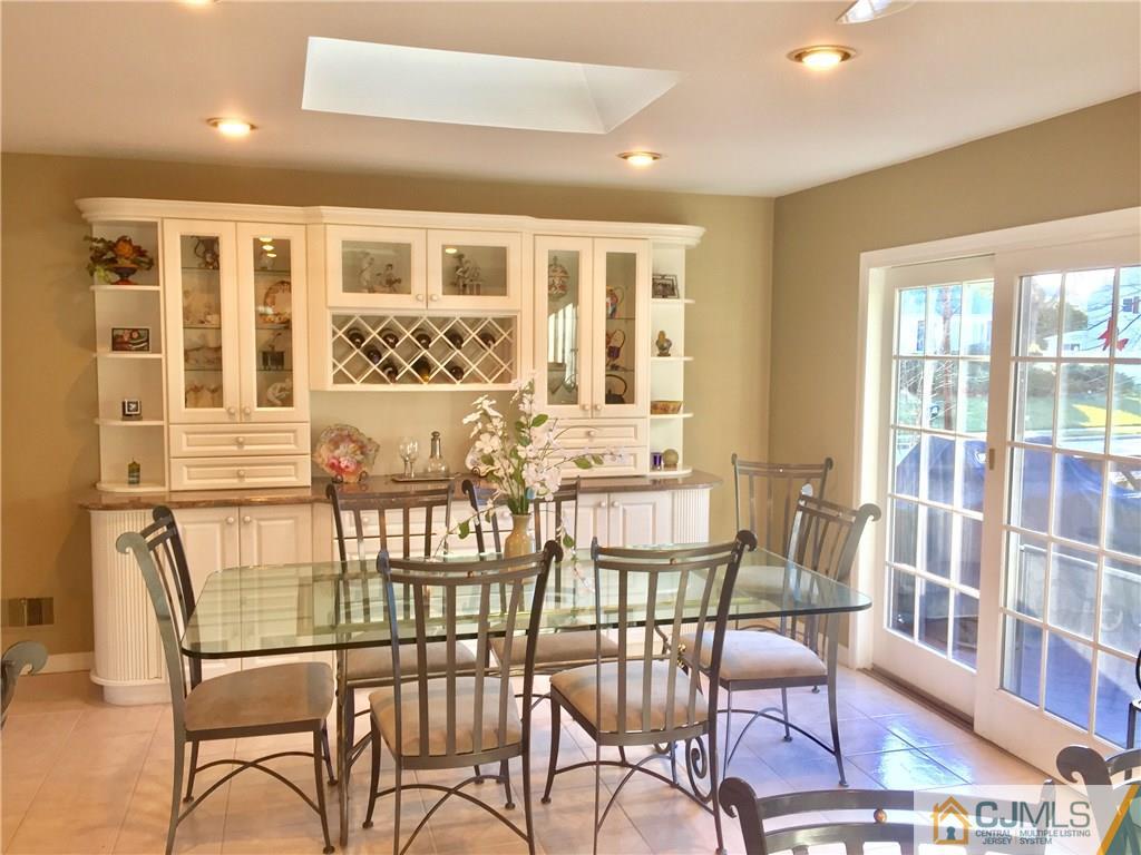 1297 Williamson Road North Brunswick, NJ 08902 - Photo 8 of 25 Gallery Image 8