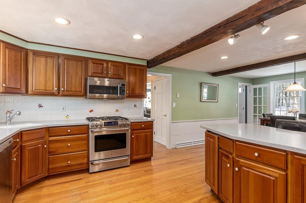 1 Castle Road Westford, MA 01886 - Photo 6 of 33 Gallery Image 6