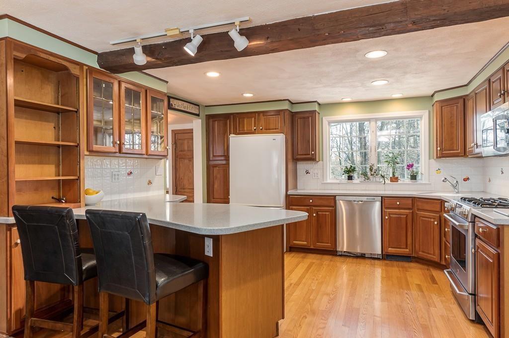 1 Castle Road Westford, MA 01886 - Photo 8 of 33 Gallery Image 8