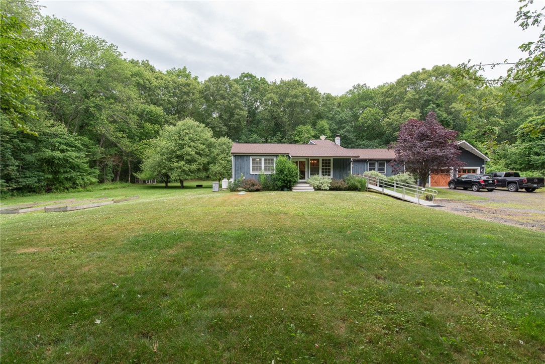 11 Paris Irons Road Glocester, RI 02857 - Photo 5 of 47