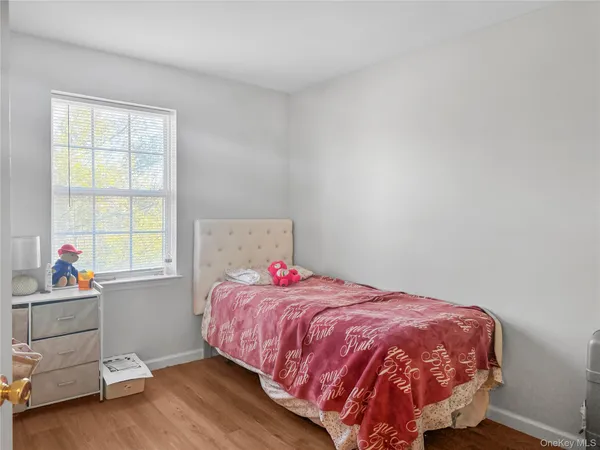 $3,200 | 50 Lois Lane, Monroe, NY 10950