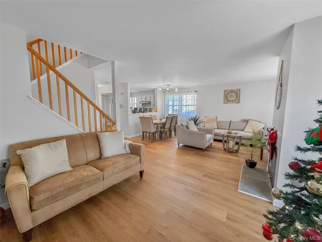 $3,200 | 50 Lois Lane, Monroe, NY 10950