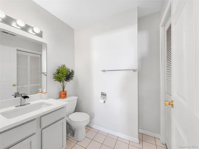 $3,200 | 50 Lois Lane, Monroe, NY 10950