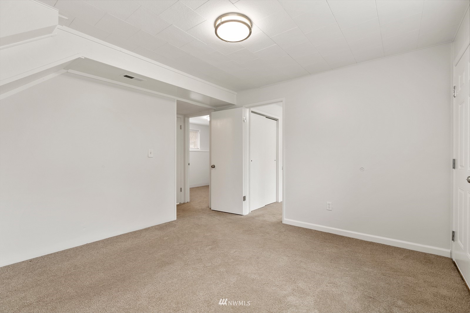 3521 Shattuck Avenue South Renton, WA 98055 - Photo 19 of 29 Gallery Image 19