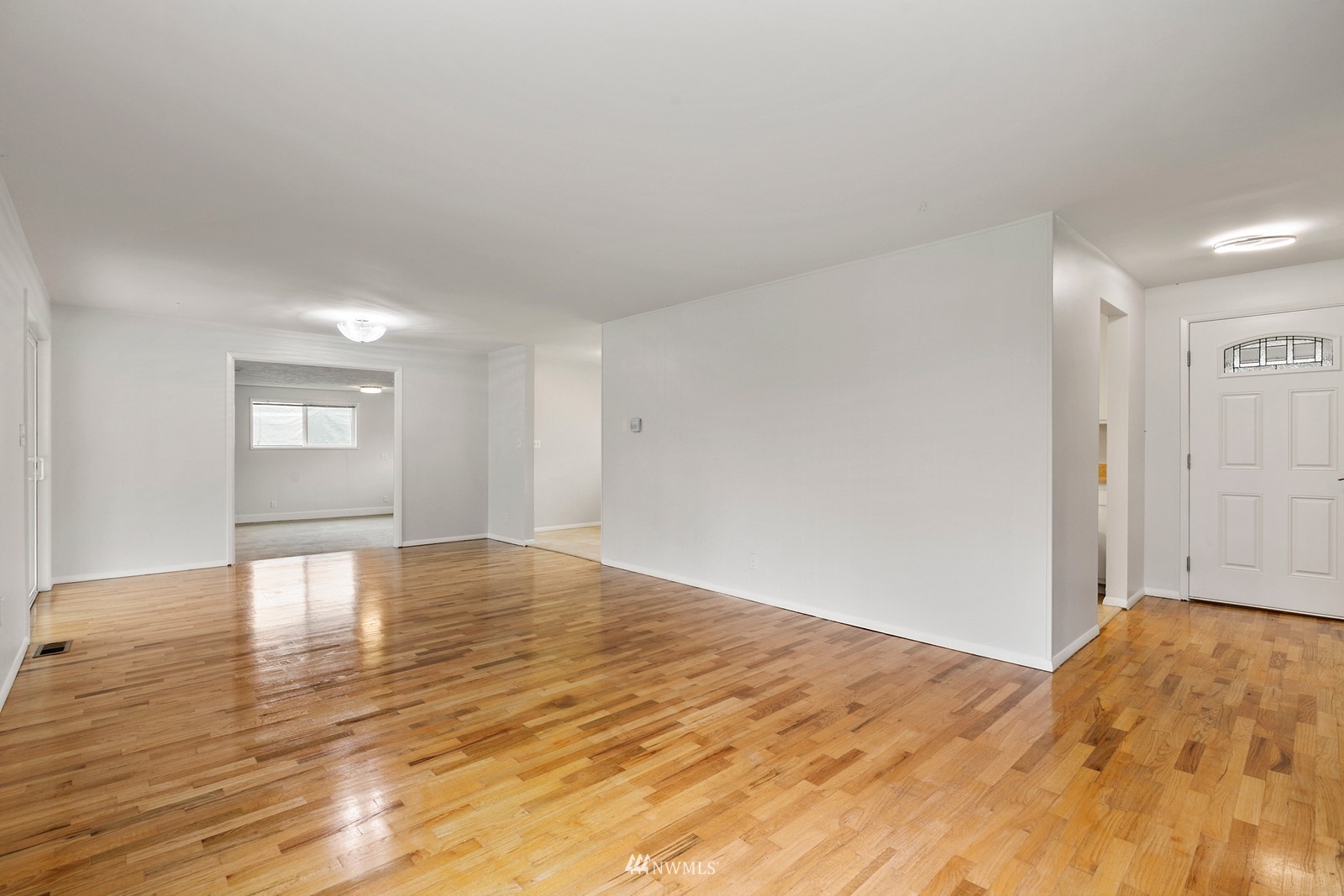 3521 Shattuck Avenue South Renton, WA 98055 - Photo 9 of 29 Gallery Image 9