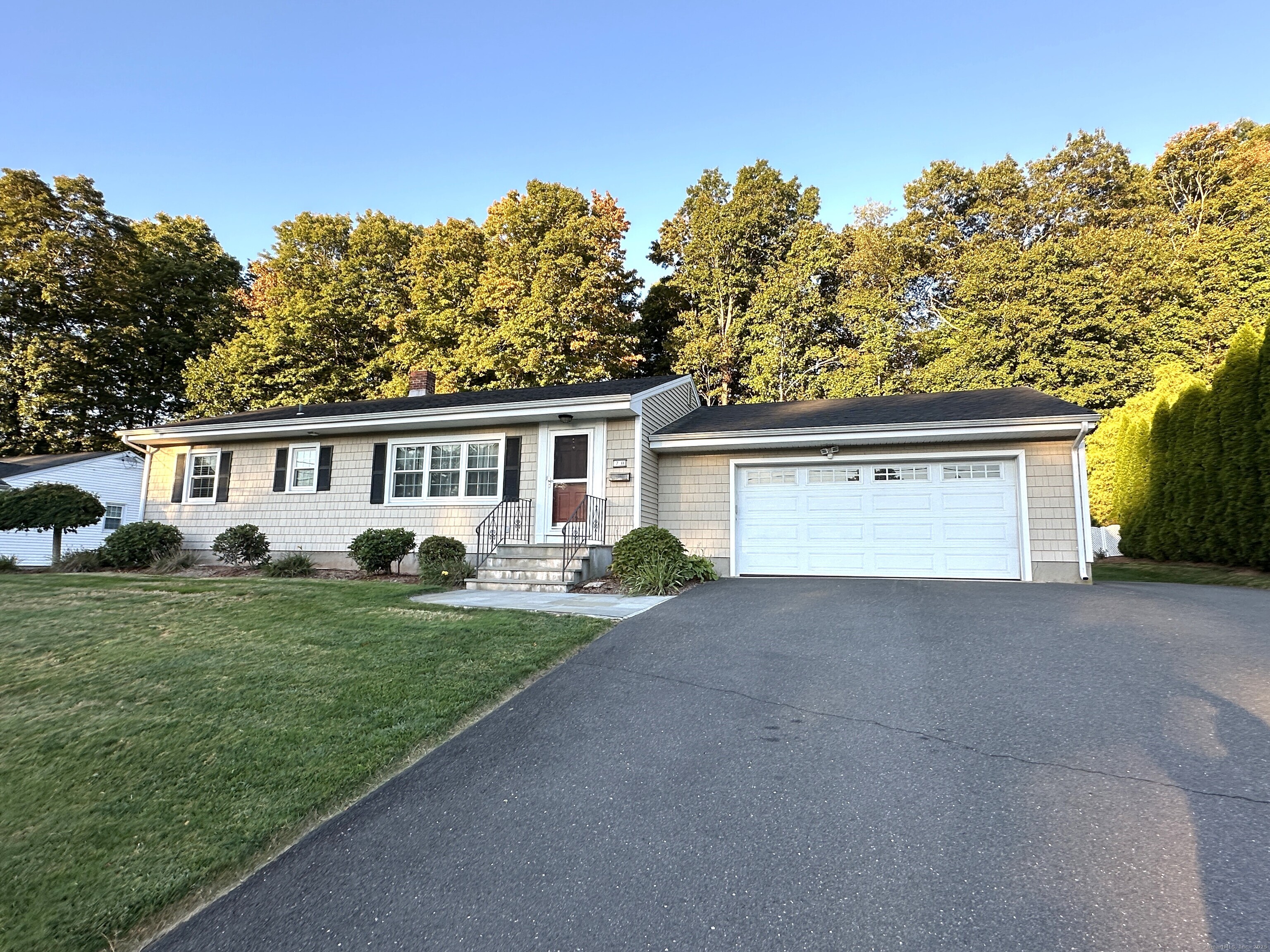 70 Sbona Road Berlin, CT 06037 - Photo 1 of 1 Gallery Image 1