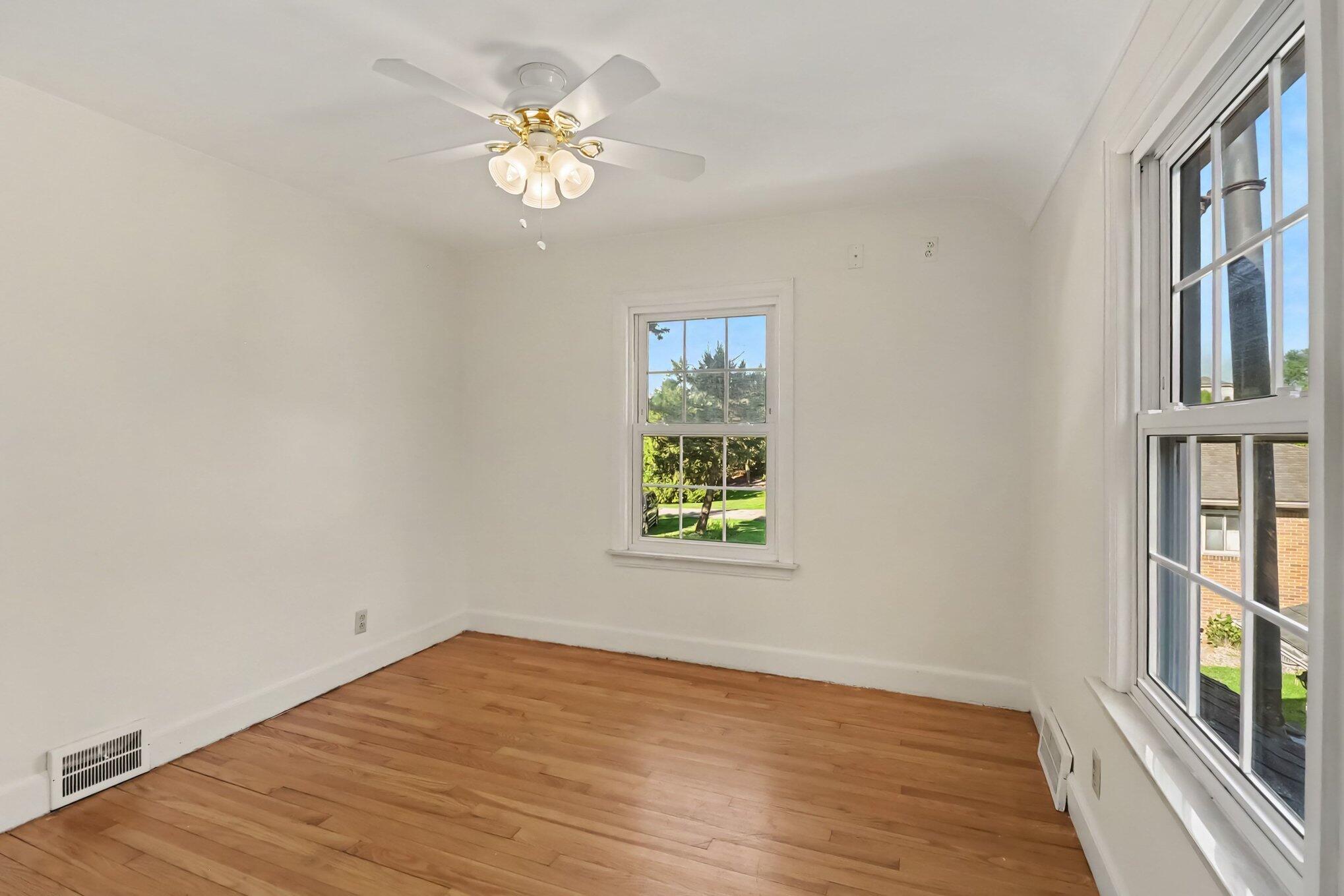 44610 West 11 Mile Road Novi, MI 48375 - Photo 13 of 30 018_file_4147