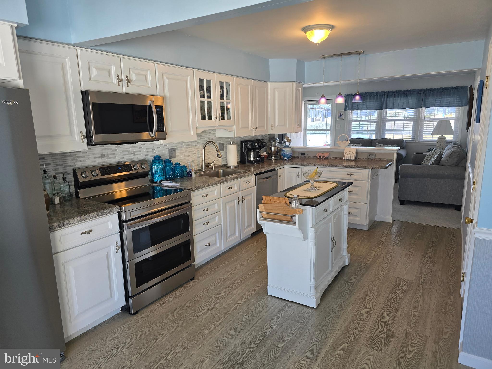 817 Lafayette Boulevard Brigantine, NJ 08203 - Photo 5 of 36 Gallery Image 5