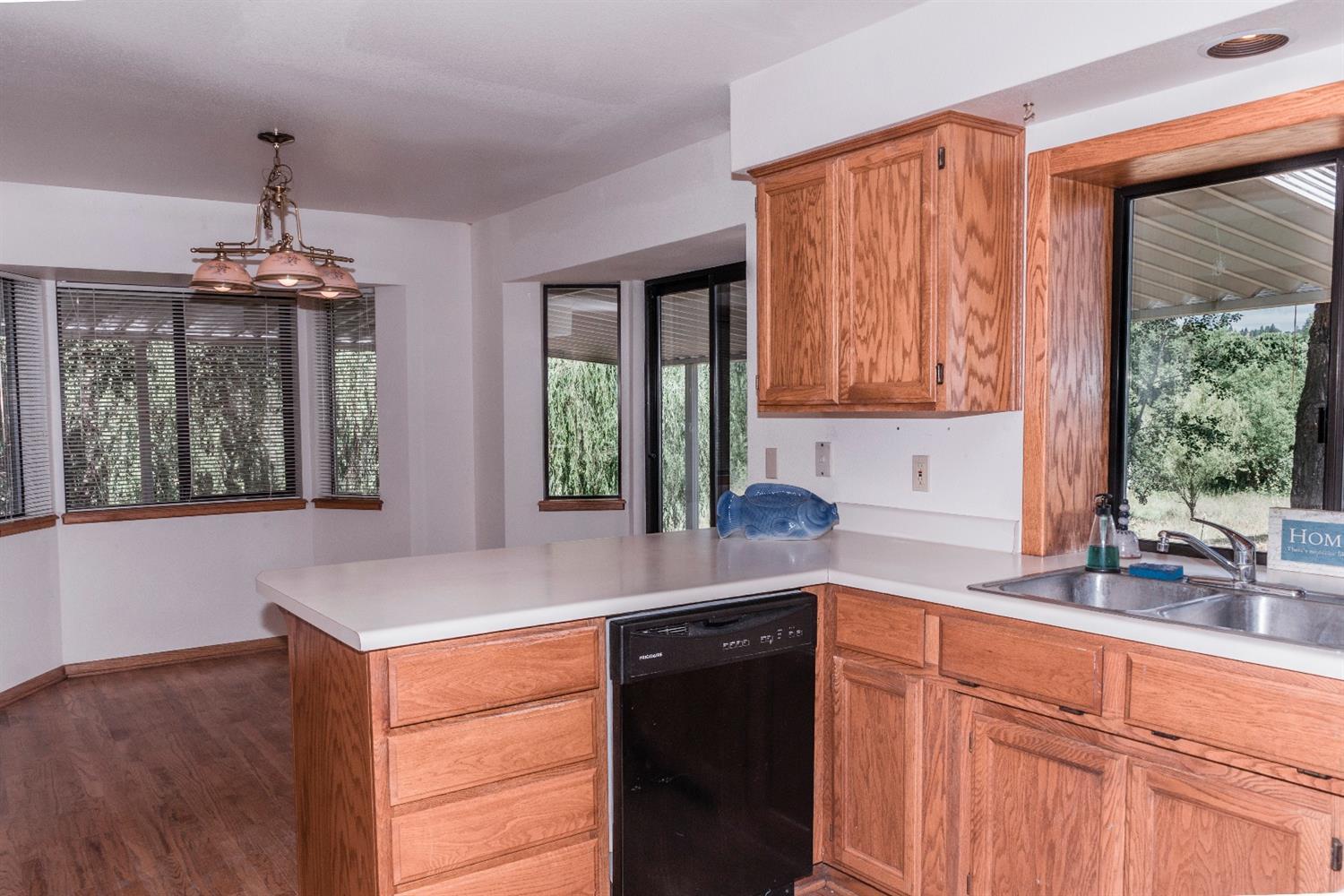 4570 Leonard Road Grants Pass, OR 97527 - Photo 6 of 15 Additional Photo