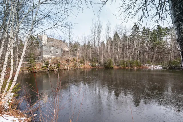 $875,000 | 9 A Dover Springs Lane, West Dover, VT 05356