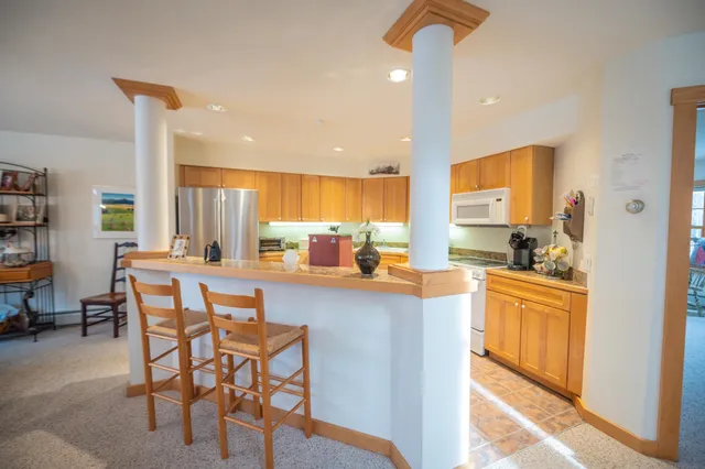 $875,000 | 9 A Dover Springs Lane, West Dover, VT 05356