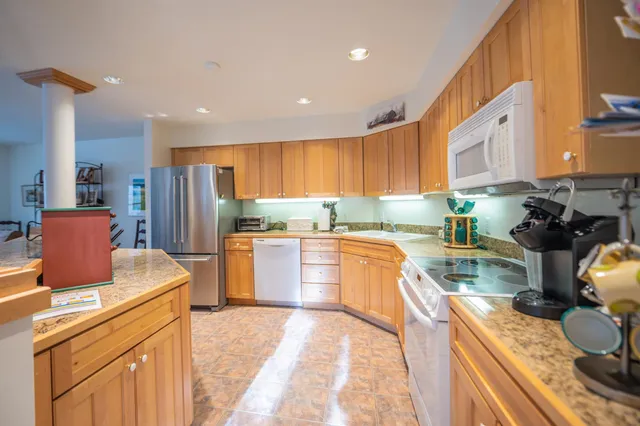 $875,000 | 9 A Dover Springs Lane, West Dover, VT 05356