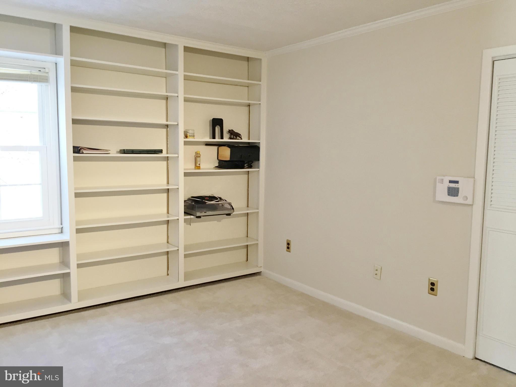12340 Coleraine Court Reston, VA 20191 - Photo 20 of 30 Interior (General)