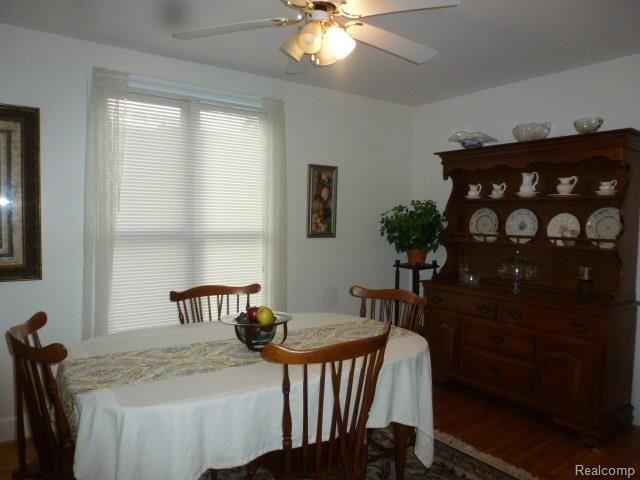 320 Summit Howell, MI 48843 - Photo 8 of 28