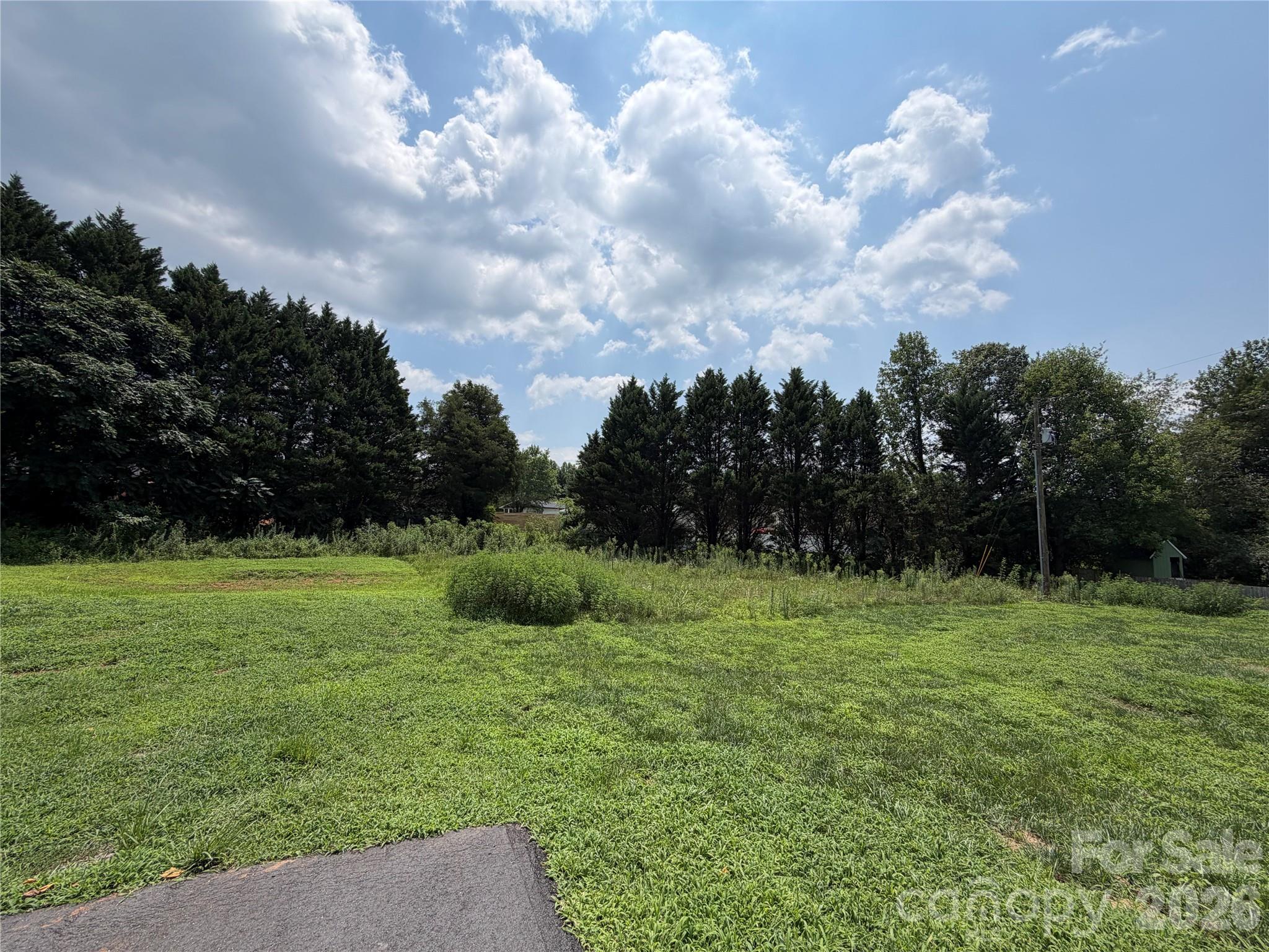 505 Hopewell Road Newland, NC 28657 - Photo 3 of 3 Gallery Image 3