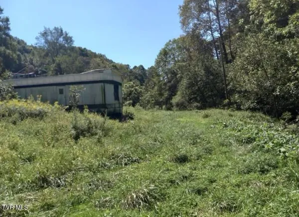 $30,000 | 1121 Miner Road, Pound, VA 24279