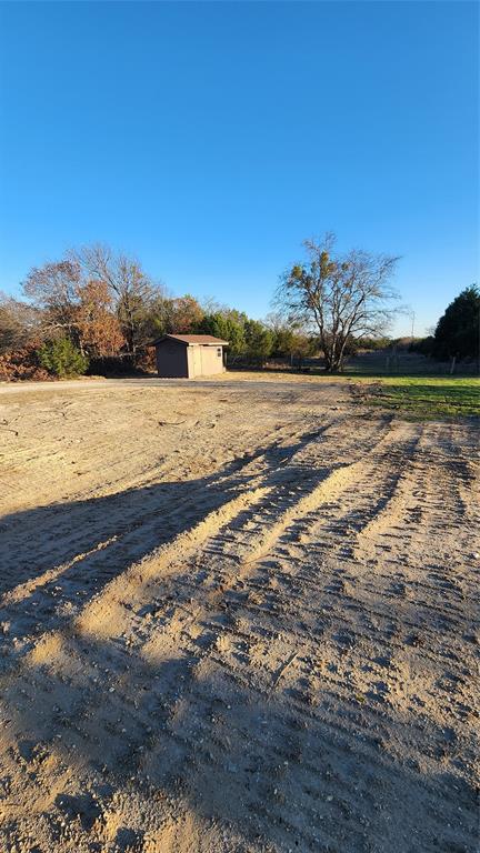 905 Zion Hill Road, Unit B Weatherford, TX 76088 - Photo 23 of 23 a view of an ocean