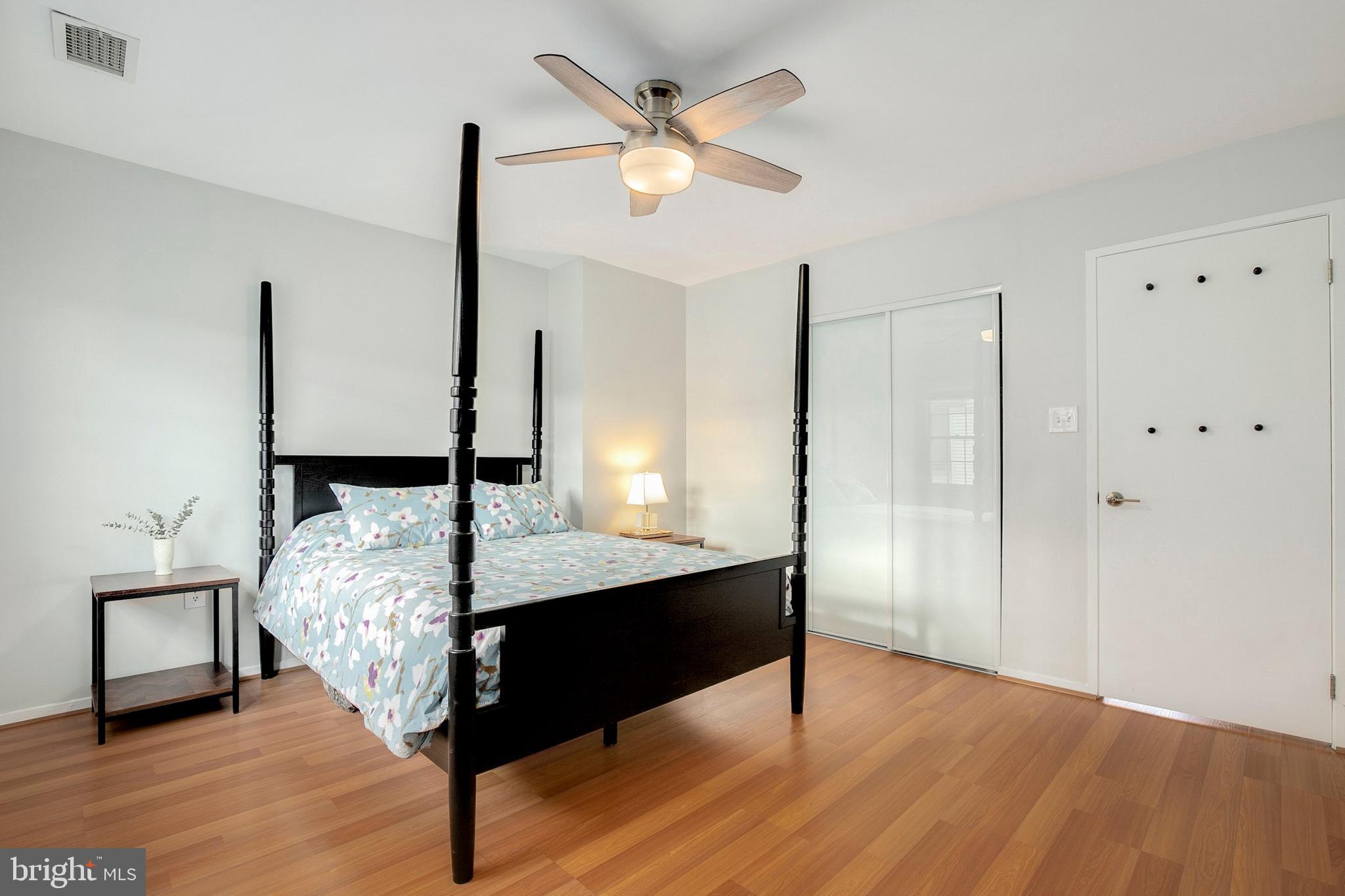 2353 Hunters Square Court Reston, VA 20191 - Photo 23 of 46