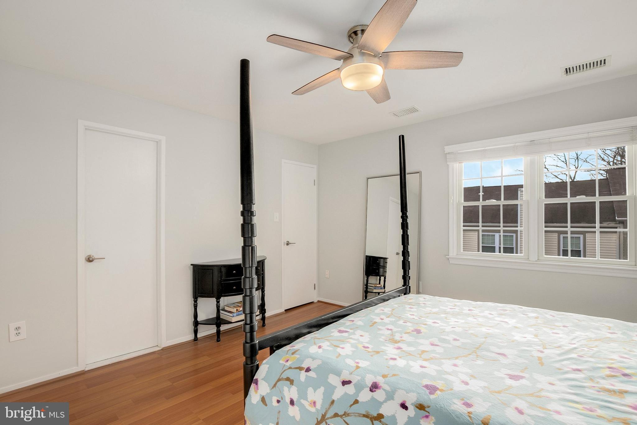 2353 Hunters Square Court Reston, VA 20191 - Photo 25 of 46