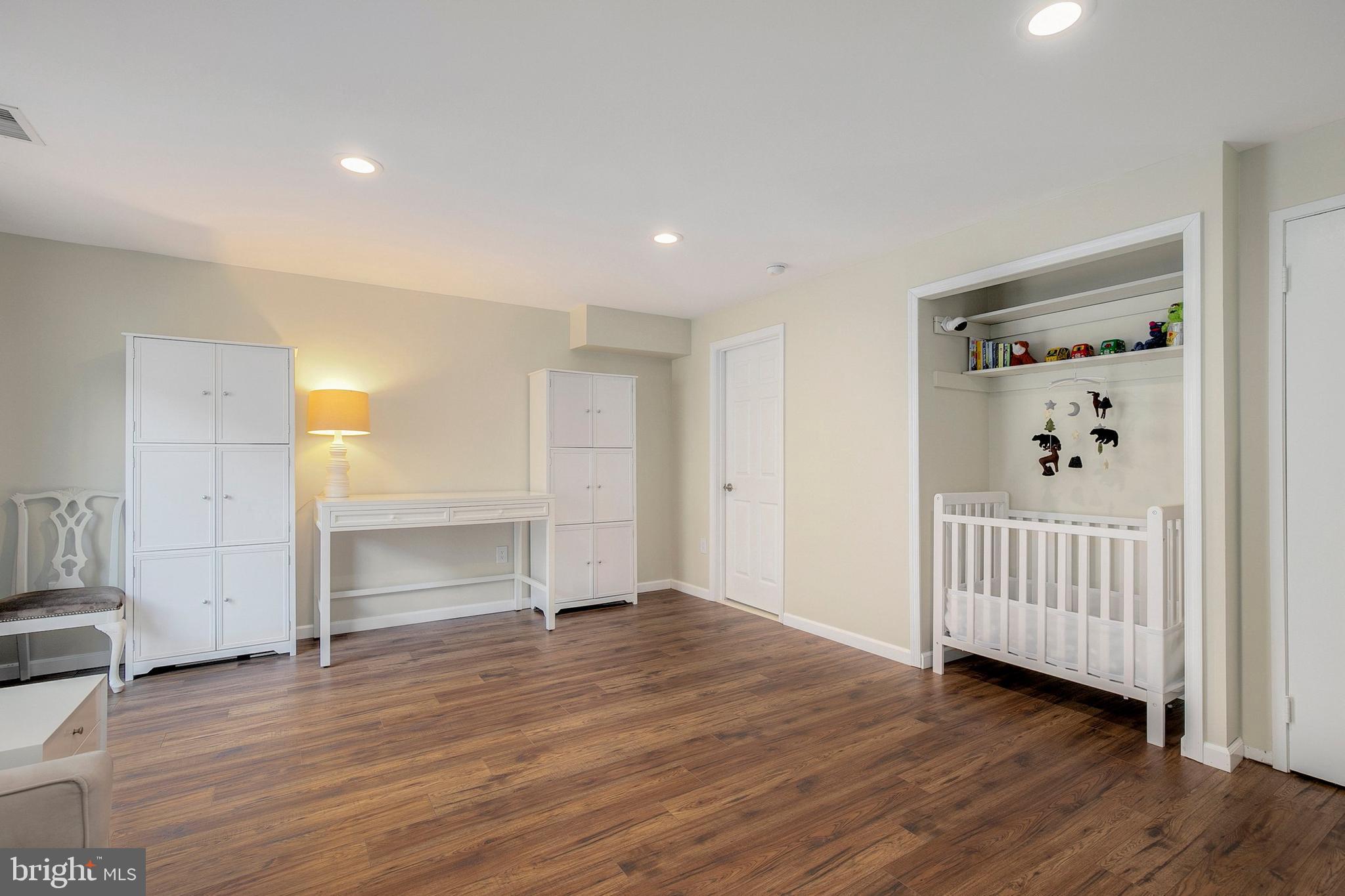 2353 Hunters Square Court Reston, VA 20191 - Photo 41 of 46