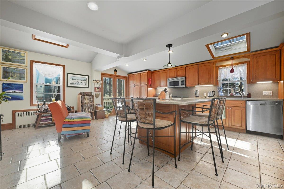 11 Muriel Road Port Washington, NY 11050 - Photo 24 of 47