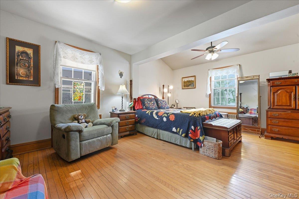 11 Muriel Road Port Washington, NY 11050 - Photo 26 of 47