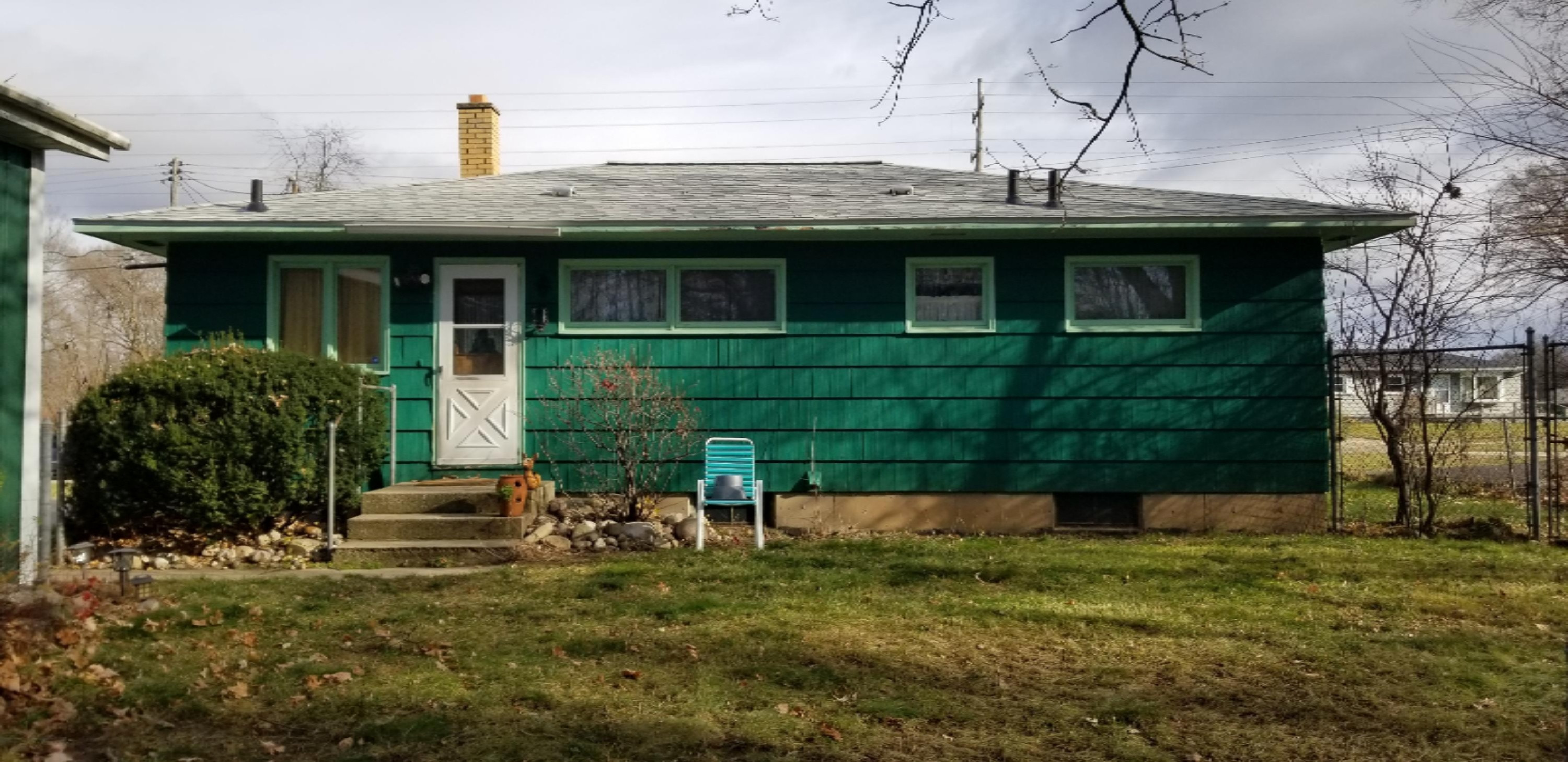 355 North 28th Street Springfield, MI 49037 - Photo 5 of 27 20201201_134037