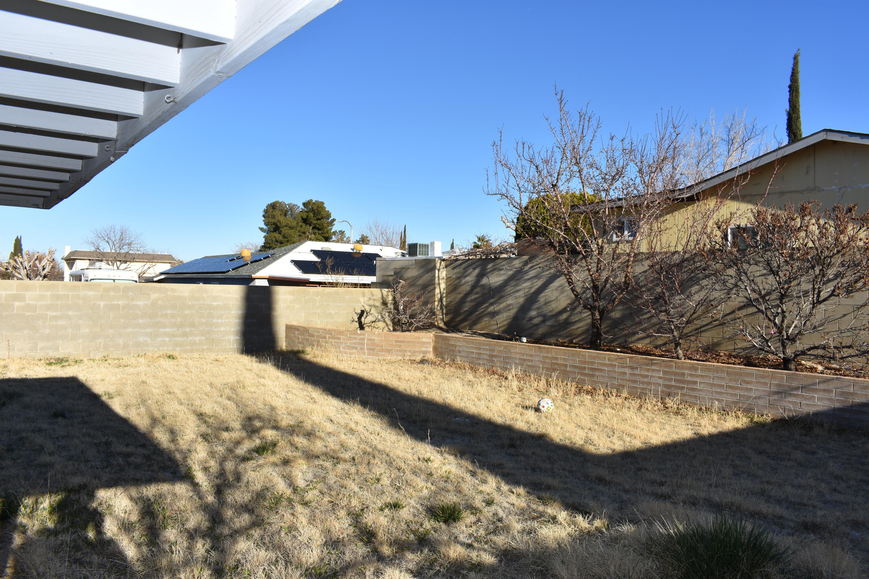 39008 Dianron Road Palmdale, CA 93551 - Photo 15 of 17 Dianron2P