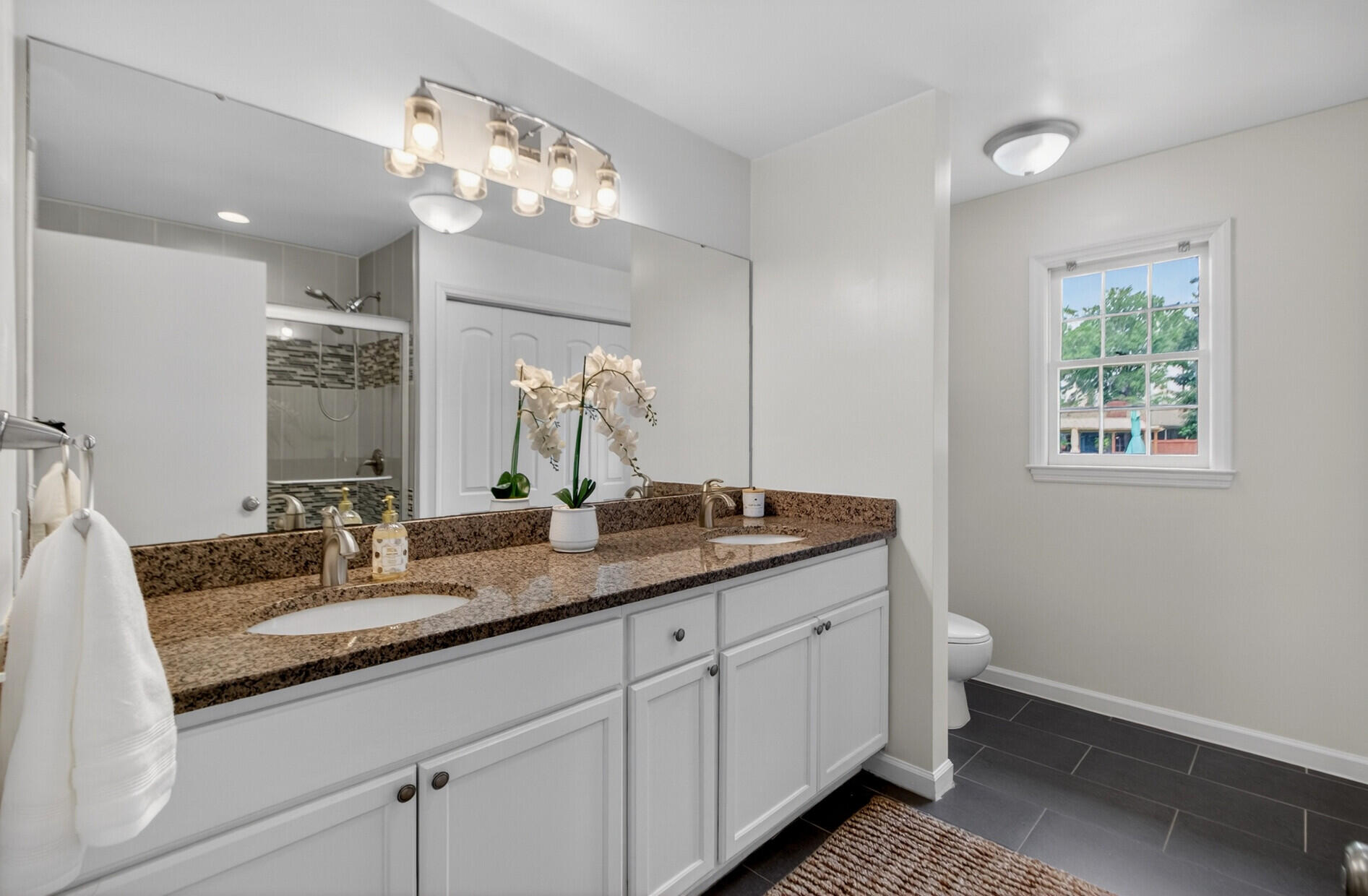 19 Milano Court Hanahan, SC 29410 - Photo 21 of 46